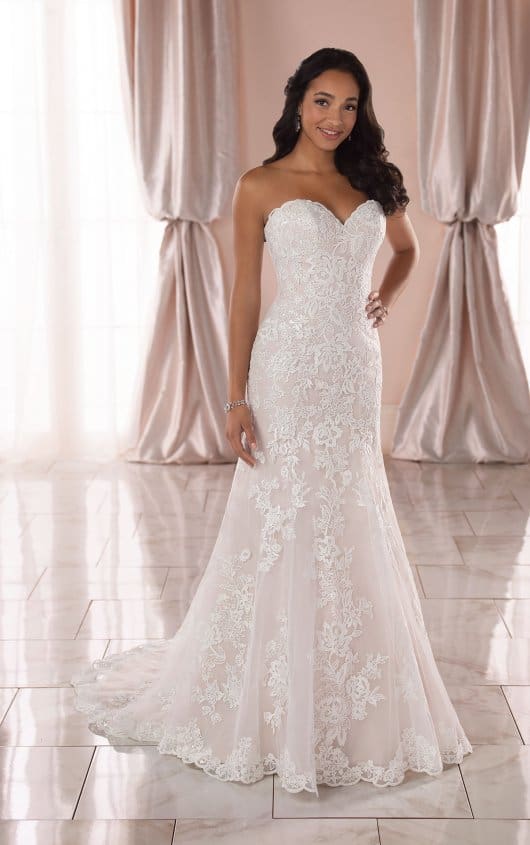 Sexy Lace Fit-and-Flare Wedding Dress with Plunging Neckline - Stella York  Wedding Dresses