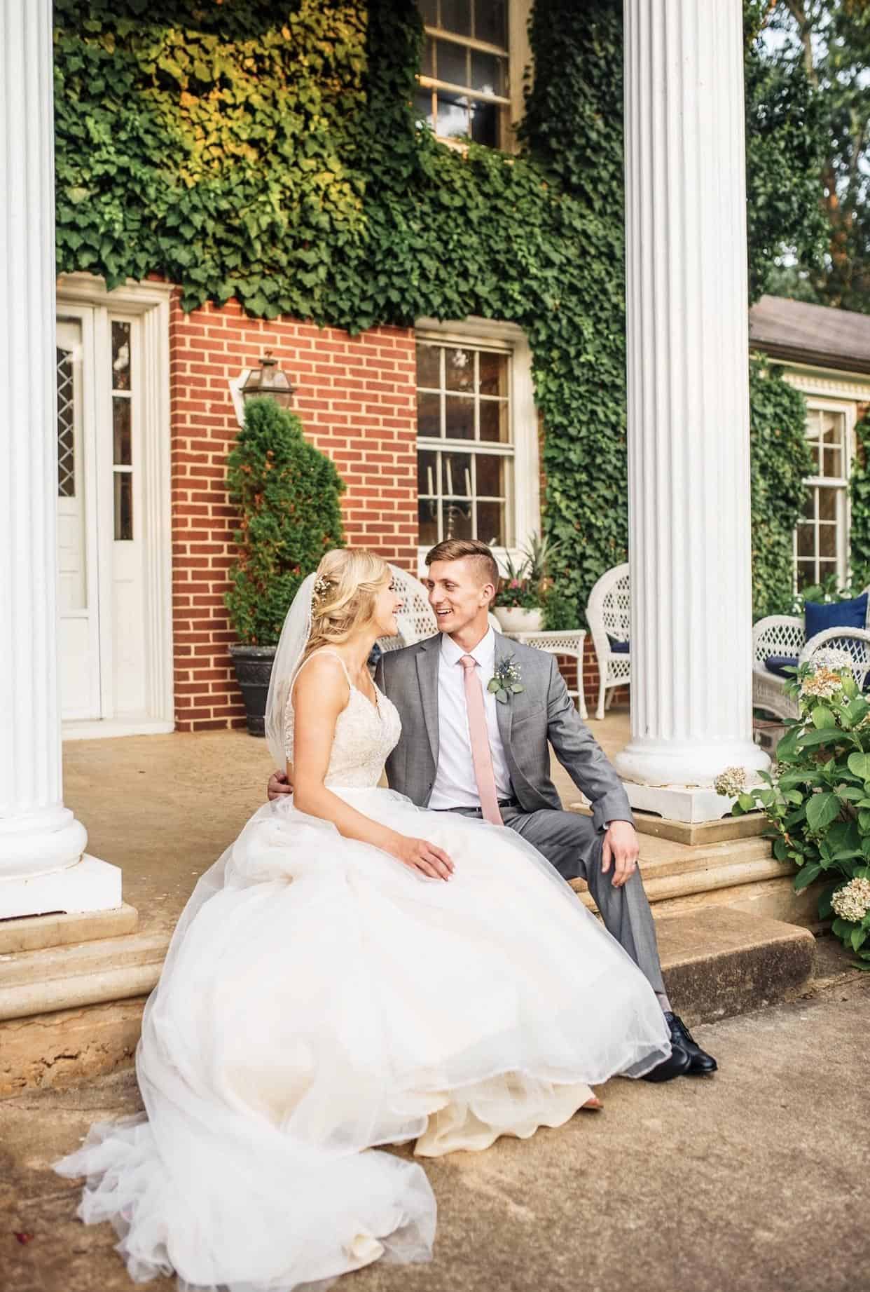 Friendor Spotlight Glencliff Manor Ashley Grace Bridal