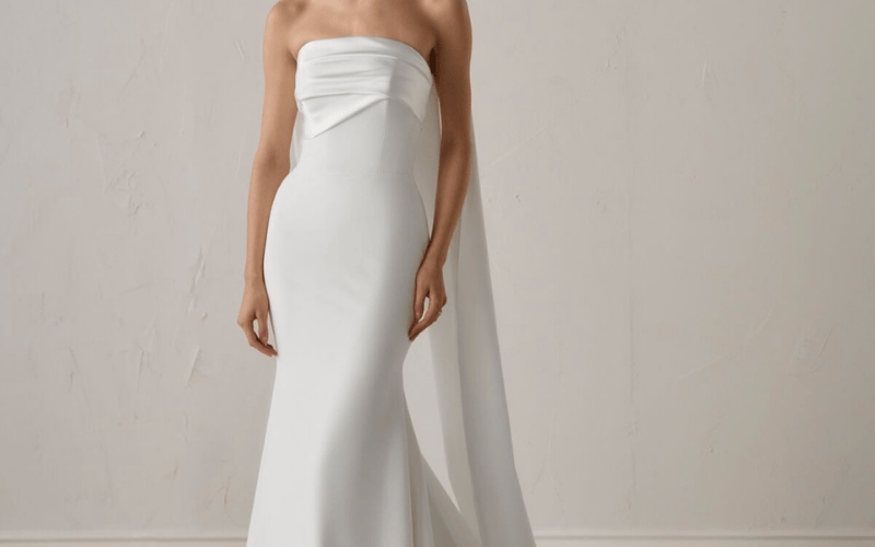 Bride wearing a fit and flare